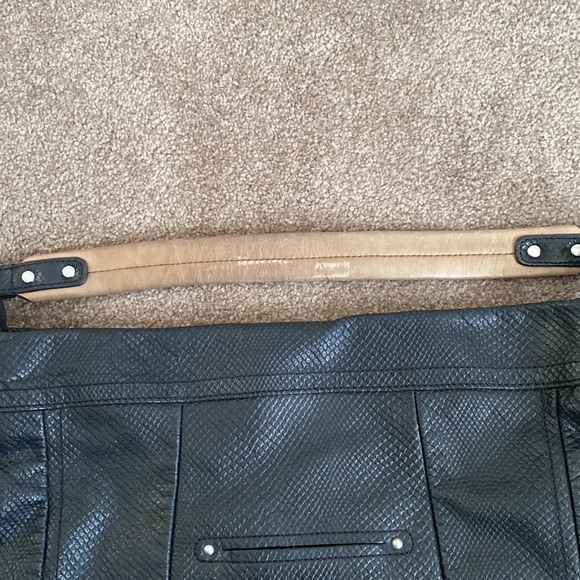 B. Makowsky - Black Leather Hobo Bag - Picture 5 of 14